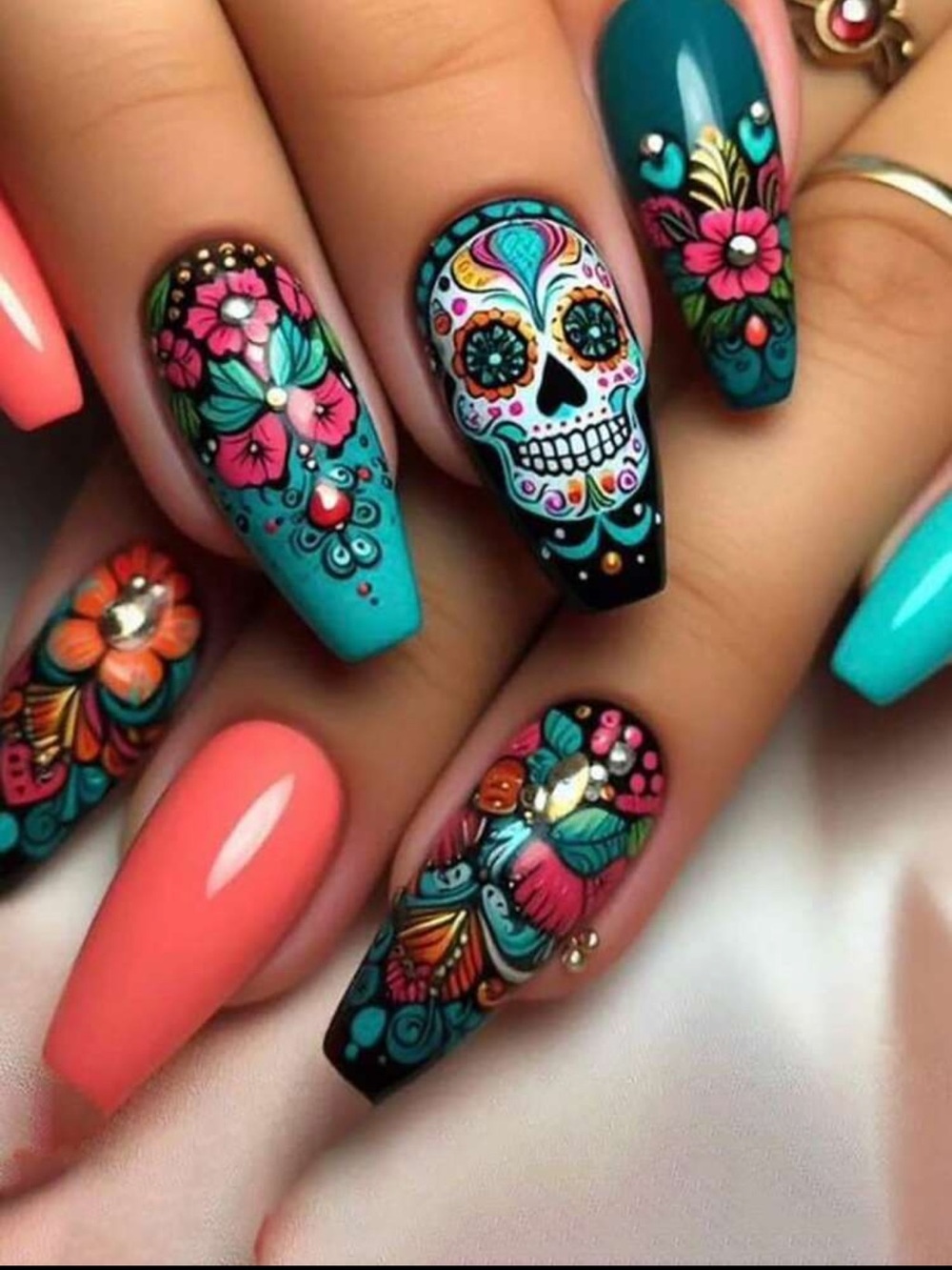 Vibrant Day of the Dead Press On Nail Set NEW 🏷️